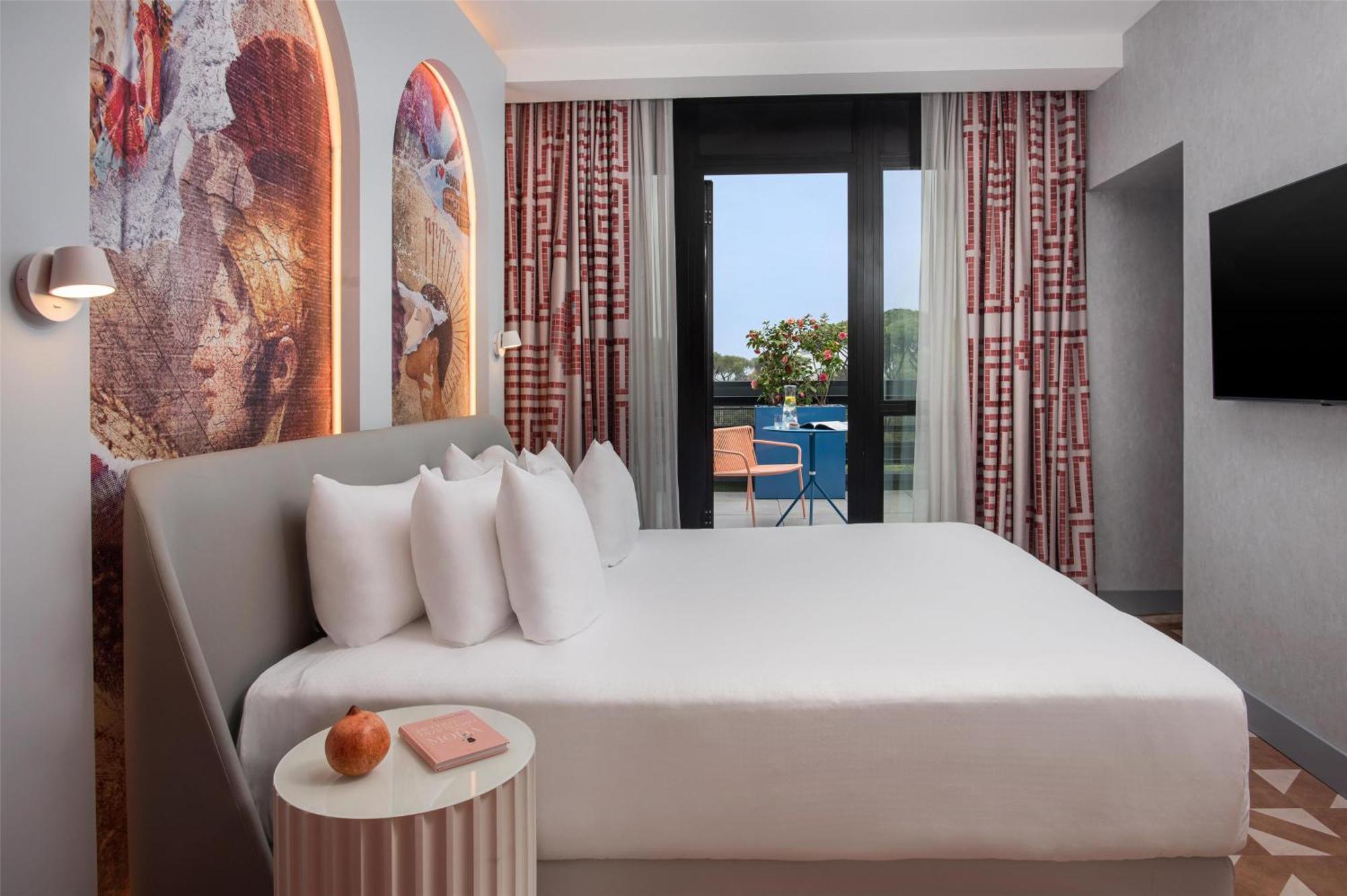 Nhow Hotel 4*